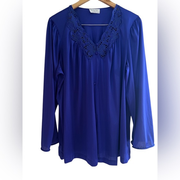 Vanity Fair | Purple Pajama Top - Picture 1 of 8